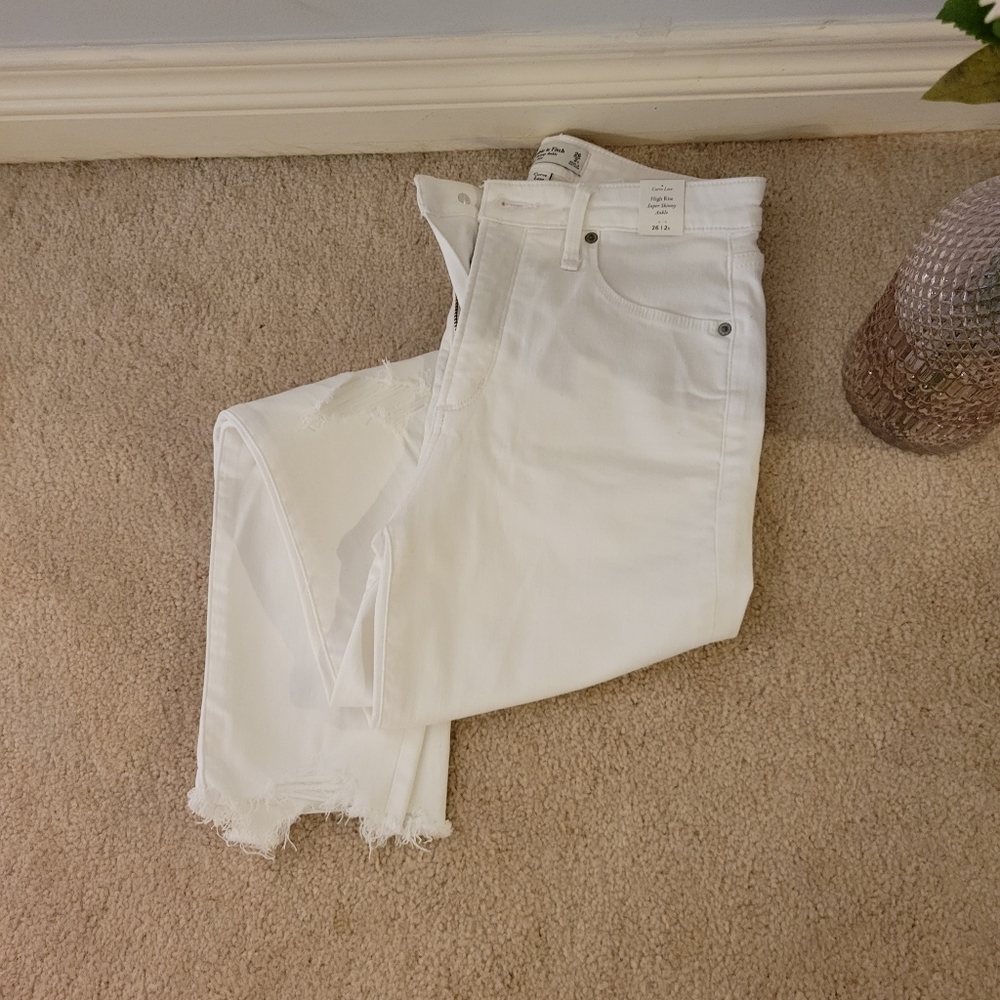 NWT A&F high rise super skinny ankle jeans